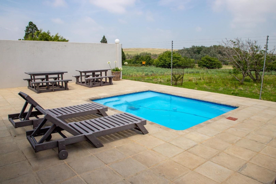 18 Bedroom Property for Sale in Heilbron Free State